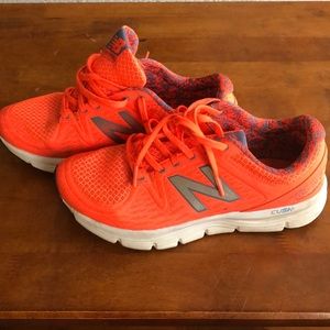 New Balance 775 v2 Cush + womens cross trainers